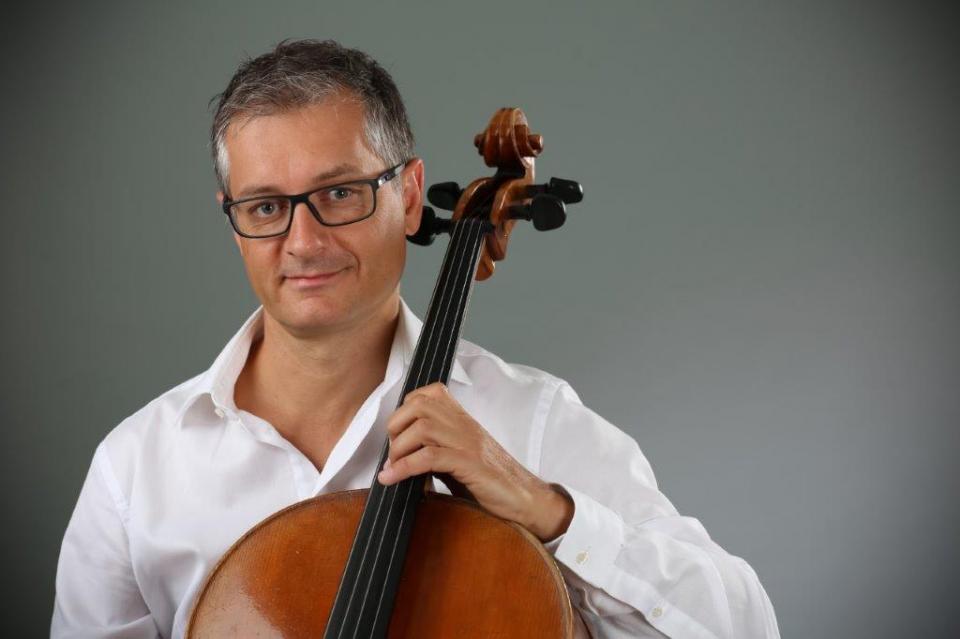 Cello: Heinz Moser